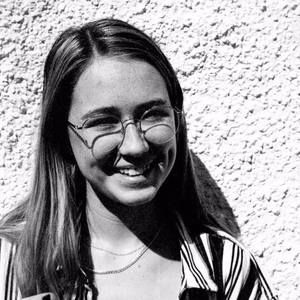 Meet your Posher, Thea